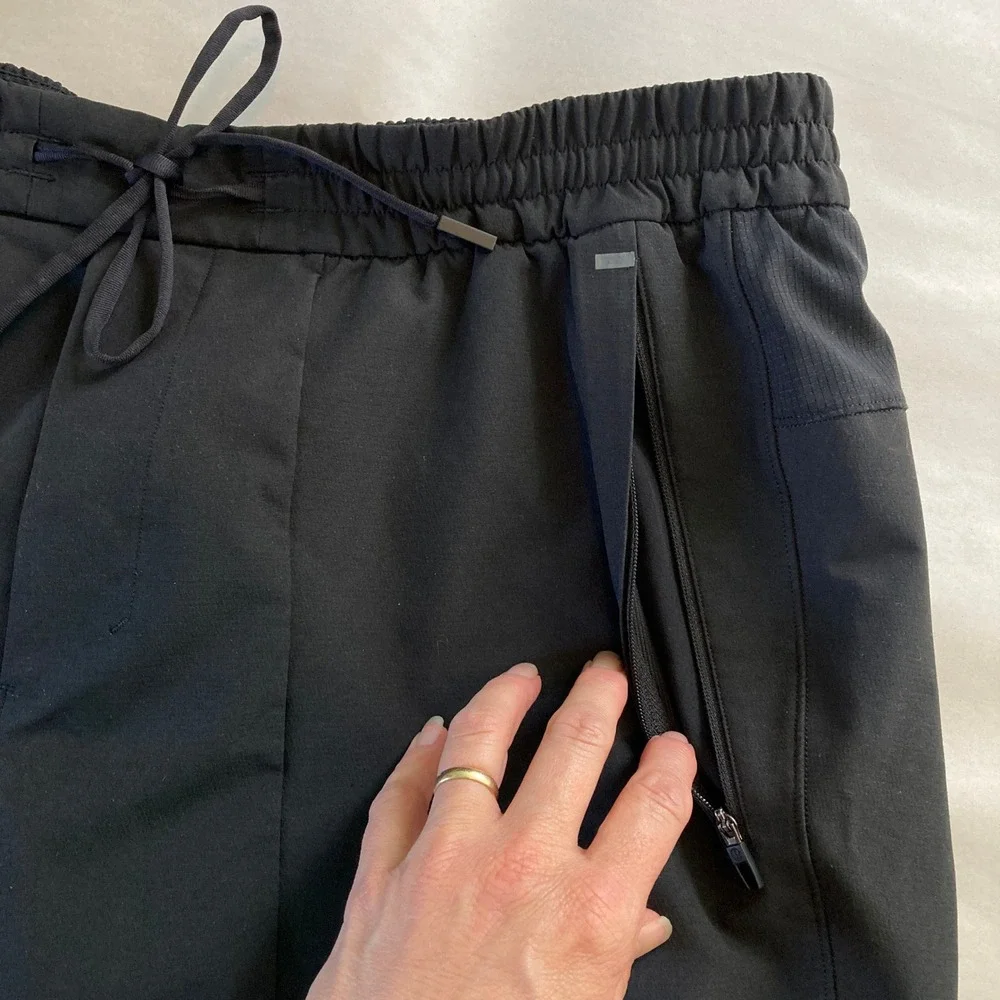 Lululemon License to Train Jogger Black (Size XL)